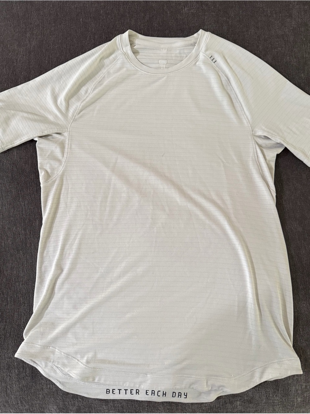 lululemon athletica Men's White Short Sleeve Performance Tee - Licenses to Train